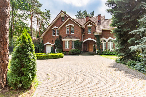 Reasons to Select Us for Your Driveway Paving Requirements in Kaukauna, WI